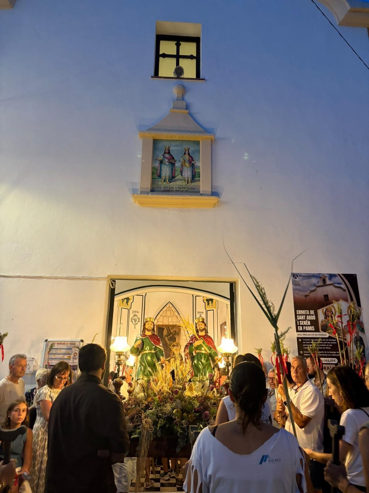 Tradició, festa i devoció marquen el cap de setmana gran de Pamis