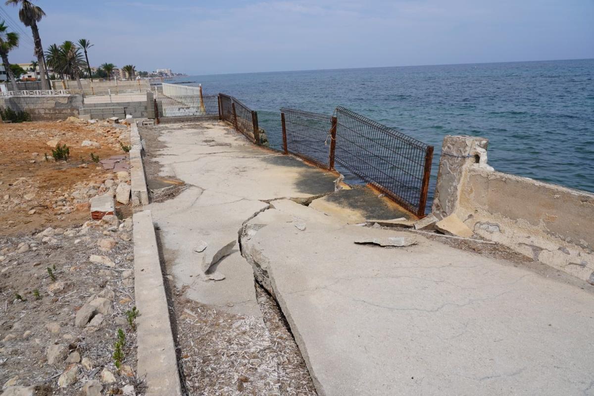 El conseller afirma en Dénia que recurrirá la reforma del Reglamento de Costas y llegarán hasta el Supremo para apoyar a los afectados El conseller afirma en Dénia que recurrirá la reforma del Reglamento de Costas y llegarán hasta el Supremo para apoyar a los afectados