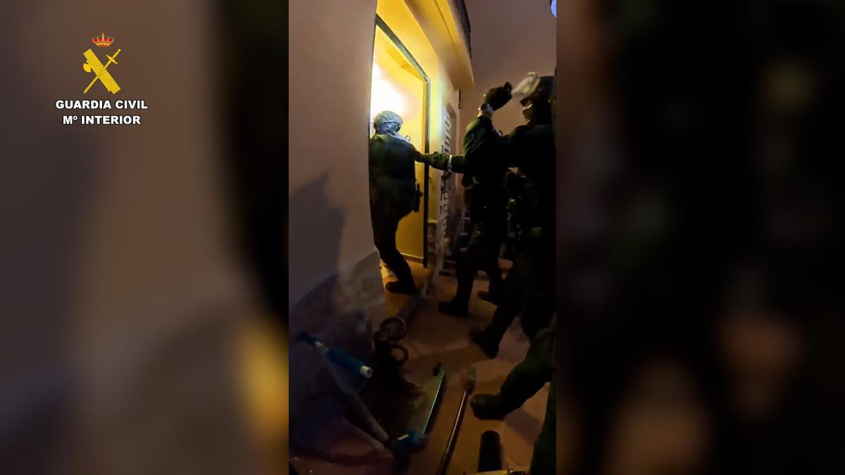 La Guardia Civil desarticula en Calpe una red que robó centenares de joyas valoradas en un millón de euros