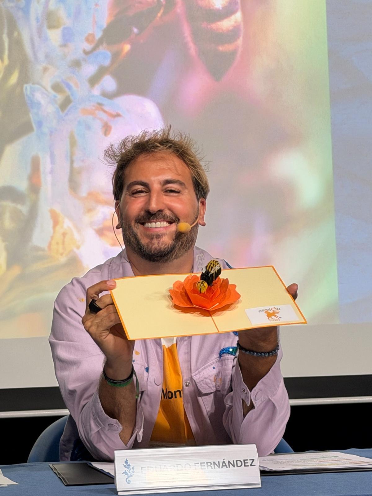 Las abejas toman la palabra en Casa Mediterráneo de la mano de Miel Montgó y Vistanova TV Las abejas toman la palabra en Casa Mediterráneo de la mano de Miel Montgó y Vistanova TV