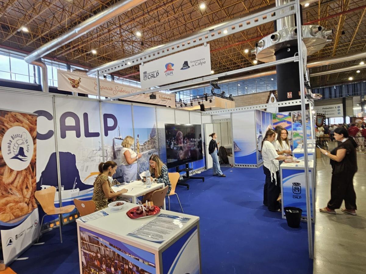 Calp presume de sabor propio con la Gamba Blanca en Alicante Gastronómica