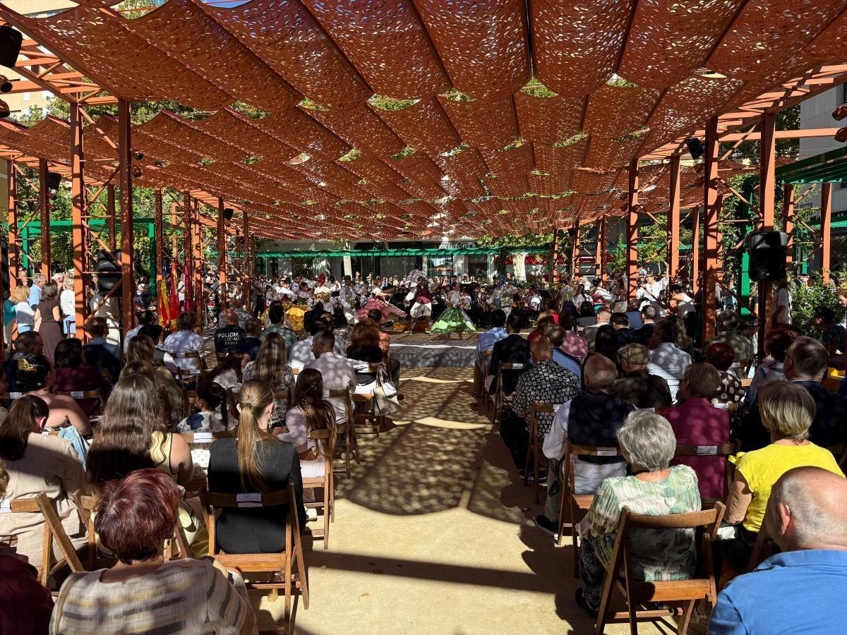 El 9 d'Octubre a Dénia es transforma en un clam oficial per l'emergència de la vivenda