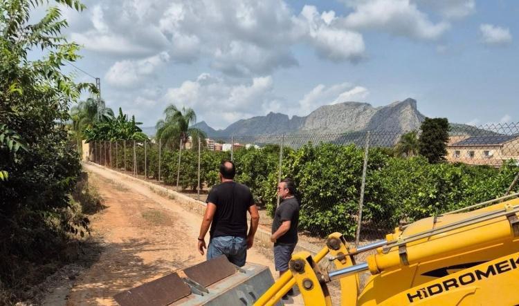 L’Ajuntament d’Ondara intensifica les tasques de neteja i millora dels camins rurals del terme municipal