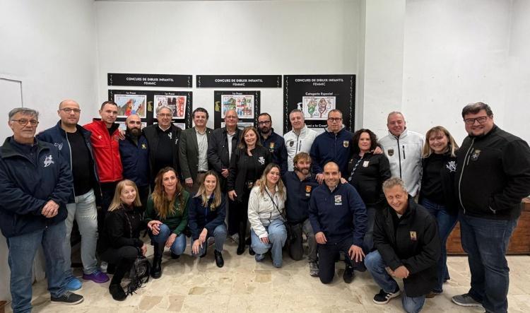 Inaugurada la exposición del Concurso de Dibujo de Mig Any de Moros y Cristianos de Dénia