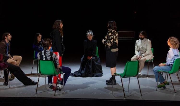 El Teatro Principal de València presenta ‘Personas, lugares y cosas’, protagonizada por Irene Escolar