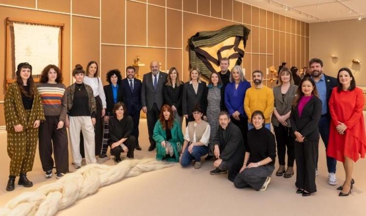 Carmen Ortí asiste a la inauguración en el IVAM de la nueva exposición ‘A media lumbre’