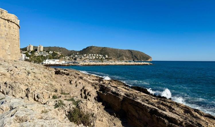 La Ruta Geológica de Teulada Moraira obtiene el distintivo Sendero Azul por su valor ambiental y educativo