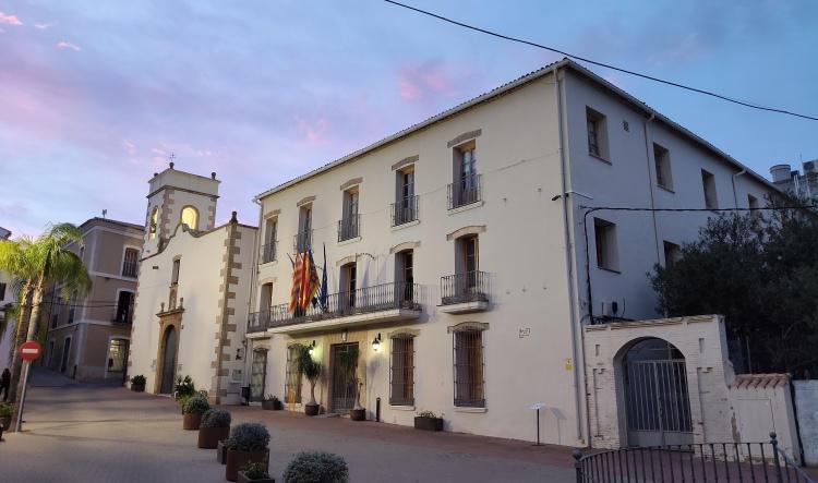 Ondara dona llum verda a les ajudes per a famílies amb menys recursos per a l’IBI, residus i escoles esportives