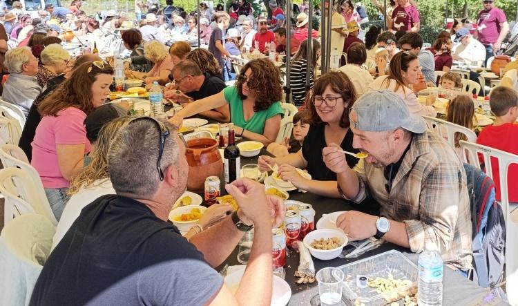 Pamis es bolca en l’homenatge a La Raboseta amb una jornada multitudinària i solidària