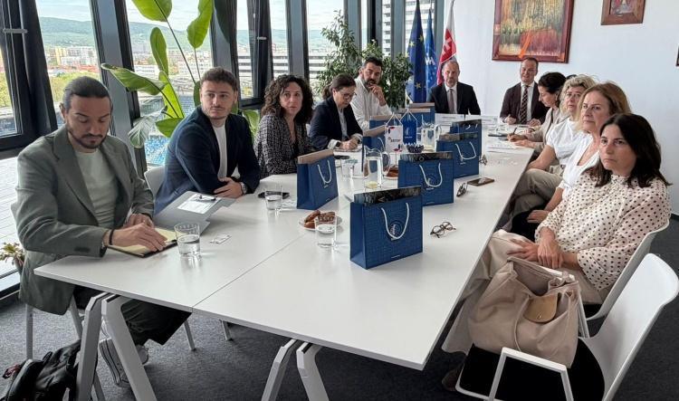 La nueva ruta Bratislava-Alicante sitúa a Dénia en el foco turístico eslovaco