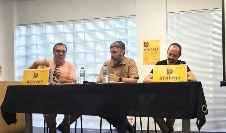 Els Poblets tanca el cicle «Diàlegs» amb una reflexió sobre el model turístic i el paper dels residents