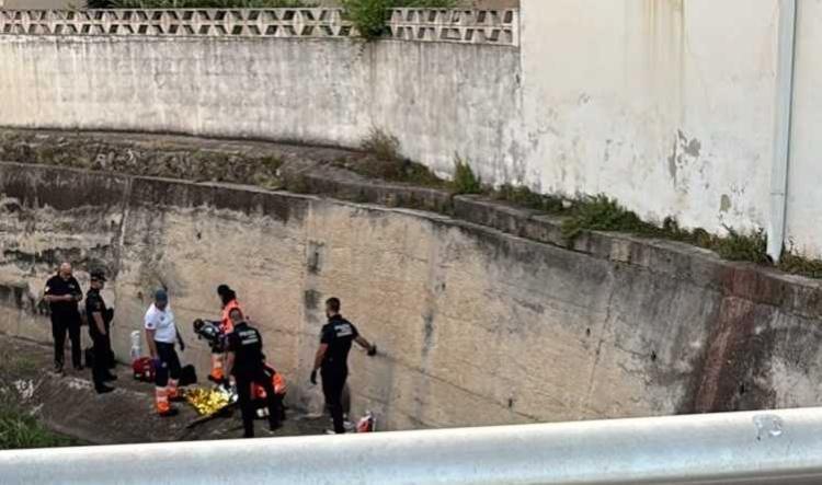 Hallan el cuerpo sin vida de un hombre en el barranco de Ondara