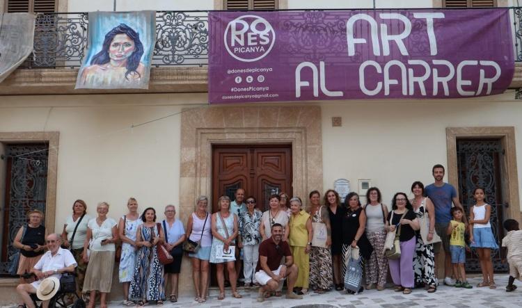 Benitatxell convierte sus calles en un escenario de arte, letras y memoria con su II Festival Literario
