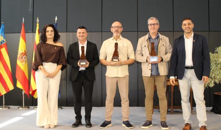 Ondara celebra el 9 d’Octubre amb una gran participació i distingeix Sergi Mallol, Antonio Torres i Josep Alemany