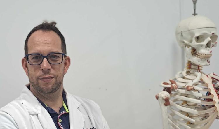 La actividad física, clave para prevenir el dolor de espalda de los más jóvenes