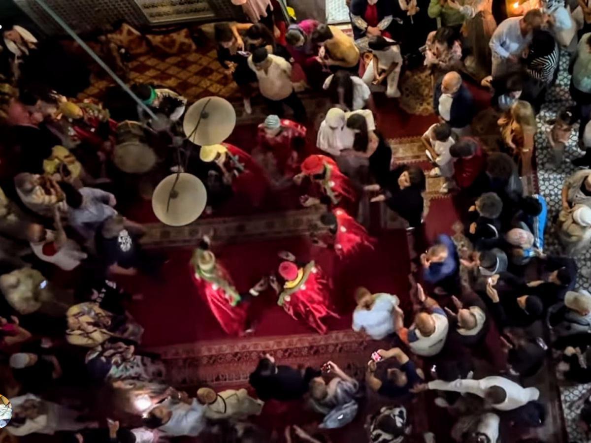 الليلة لكناوية.. تجربة موسيقية وروحية الليلة لكناوية.. تجربة موسيقية وروحية