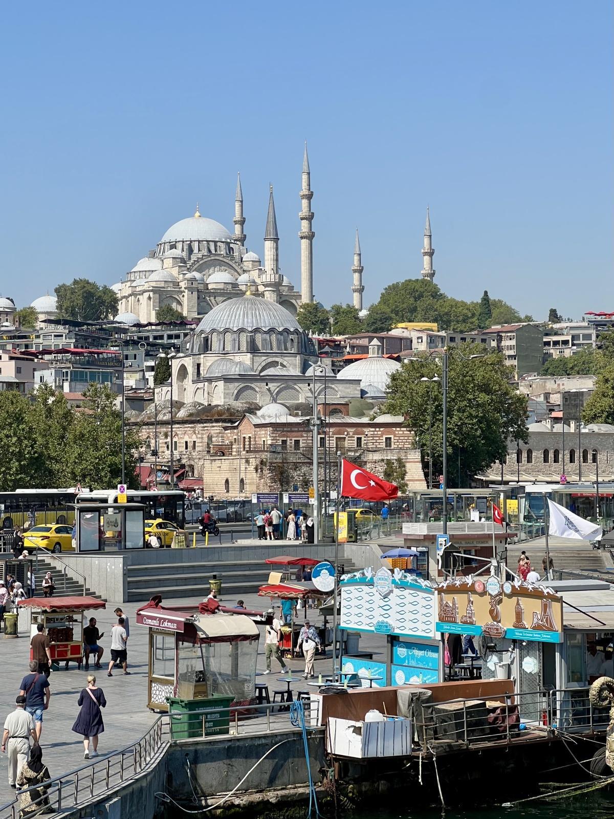 اليوم الأول - جولة 2025 - إسطنبول اليوم الأول - جولة 2025 - إسطنبول