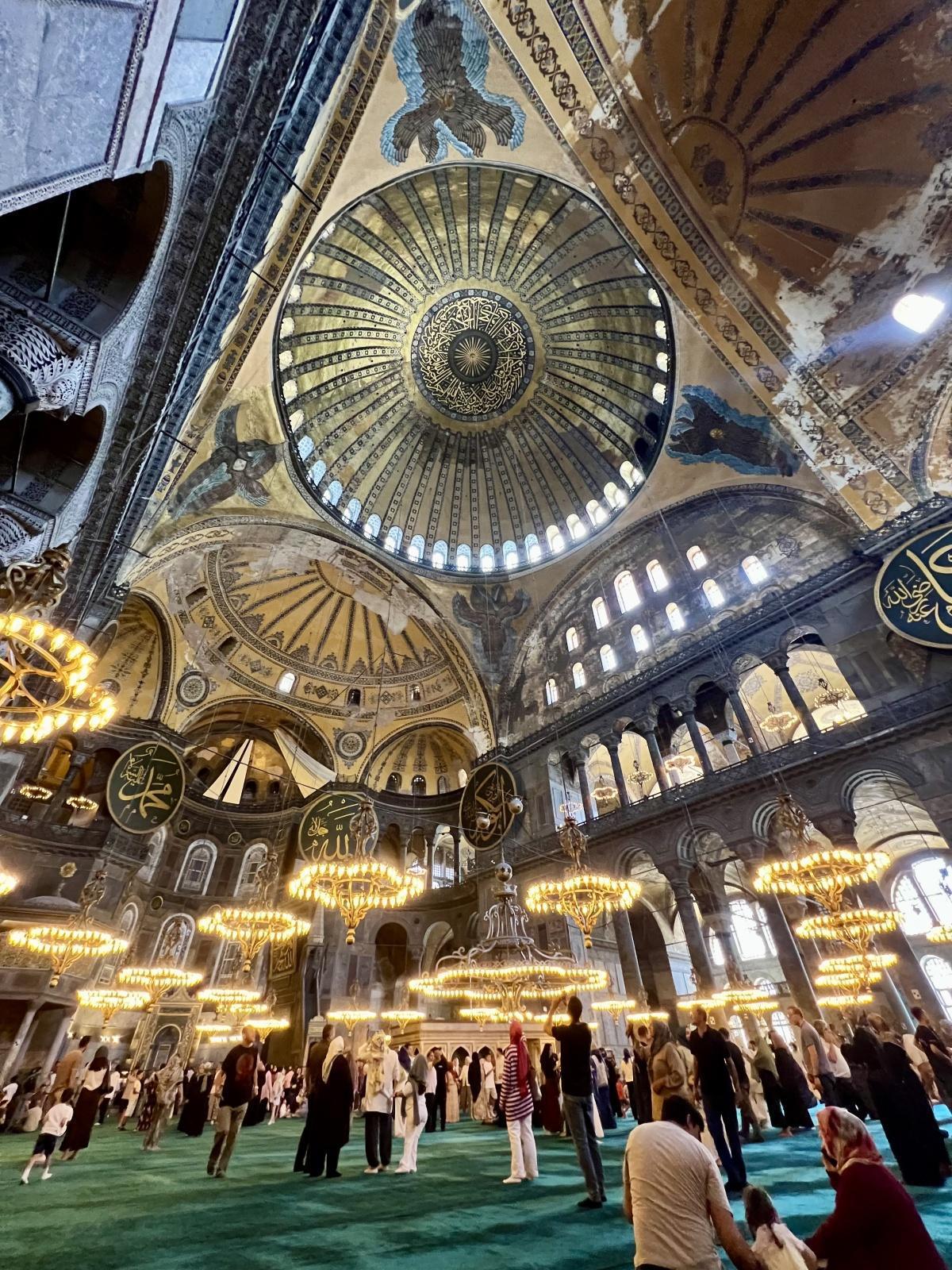 اليوم الرابع - جولة 2025 - إسطنبول اليوم الرابع - جولة 2025 - إسطنبول