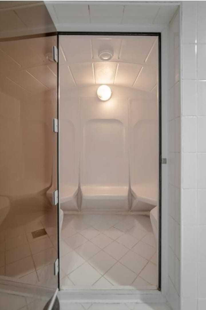 ICON DELUX HOTEL APARTMENTS AL MARSHA
