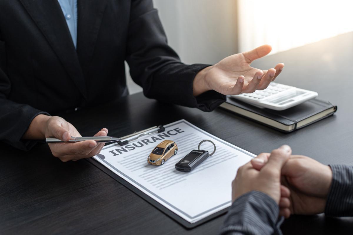 Polizza assicurativa per veicoli a motore - Auto Plus Polizza assicurativa per veicoli a motore - Auto Plus