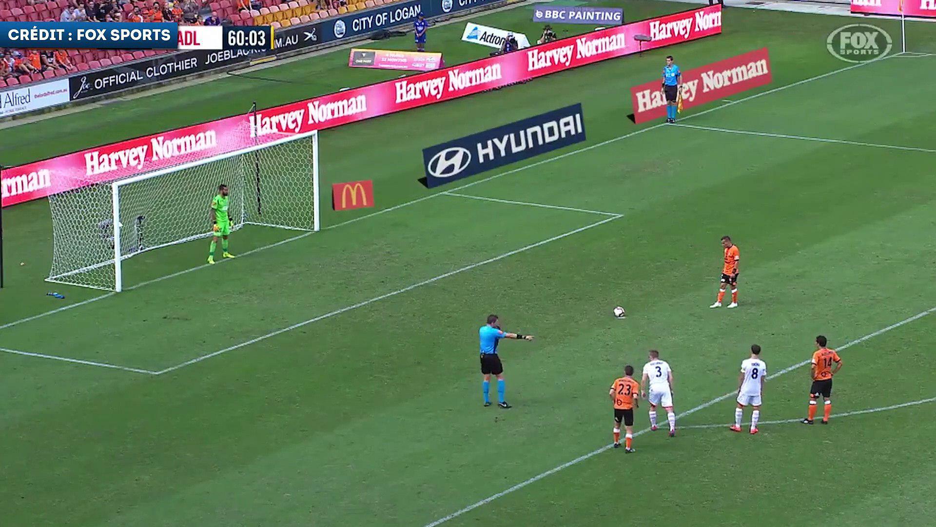 Bauthéac ( Brisbane Roar ) évite le ridicule avec sa Panenka écrasée