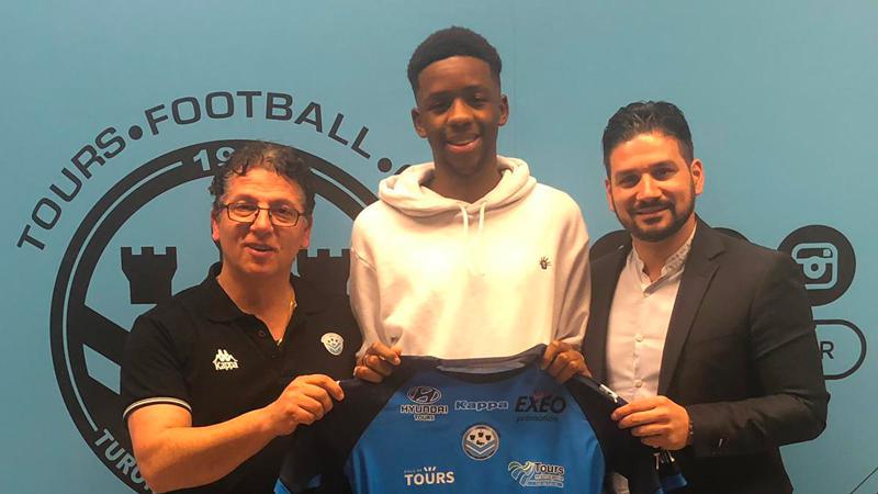 RC Lens - Mercato : un grand espoir du foot français en approche