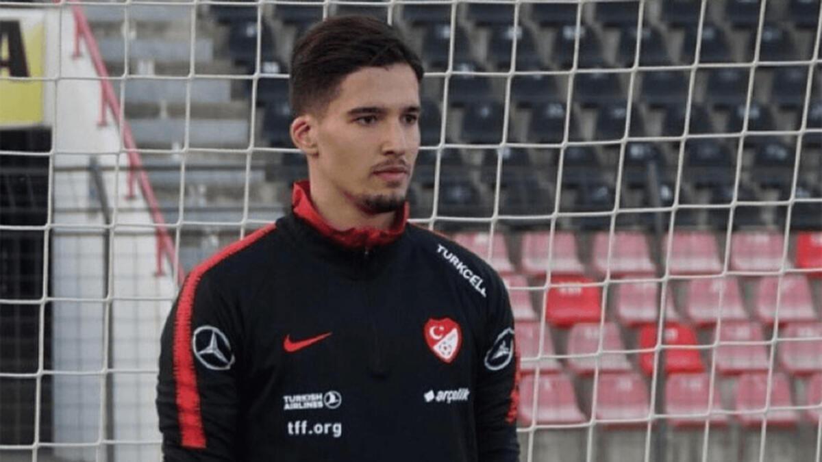 Altay Bayindir grand espoir du Fenerbahçe et du foot Turc