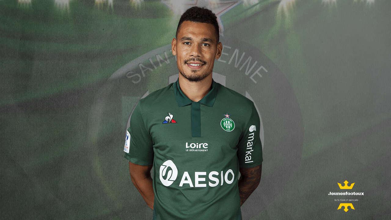 Timothée Kolodziejczak : défenseur de l'AS Saint-Etienne prêté par les Tigres de Monterrey