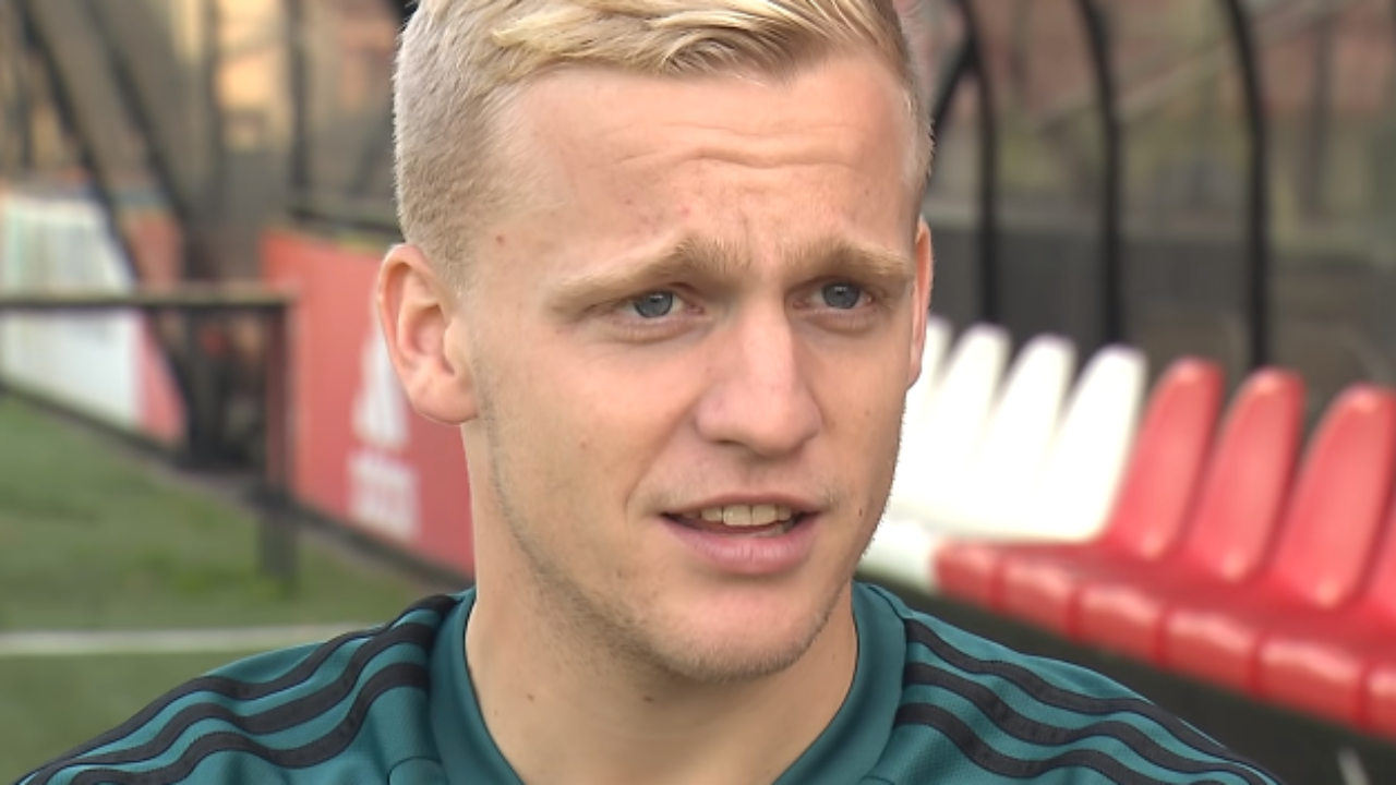 Manchester United - Mercato : Van de Beek bientôt Red Devils ?