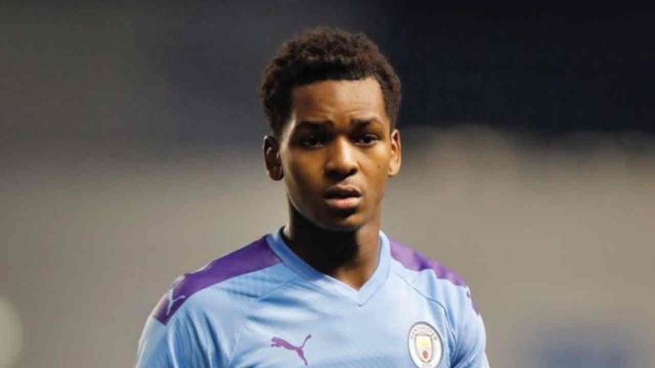 Jayden Braaf est considéré par Dortmund comme le nouveau Jadon Sancho, il voudrait se l'offrir pour 10 millions d'euros