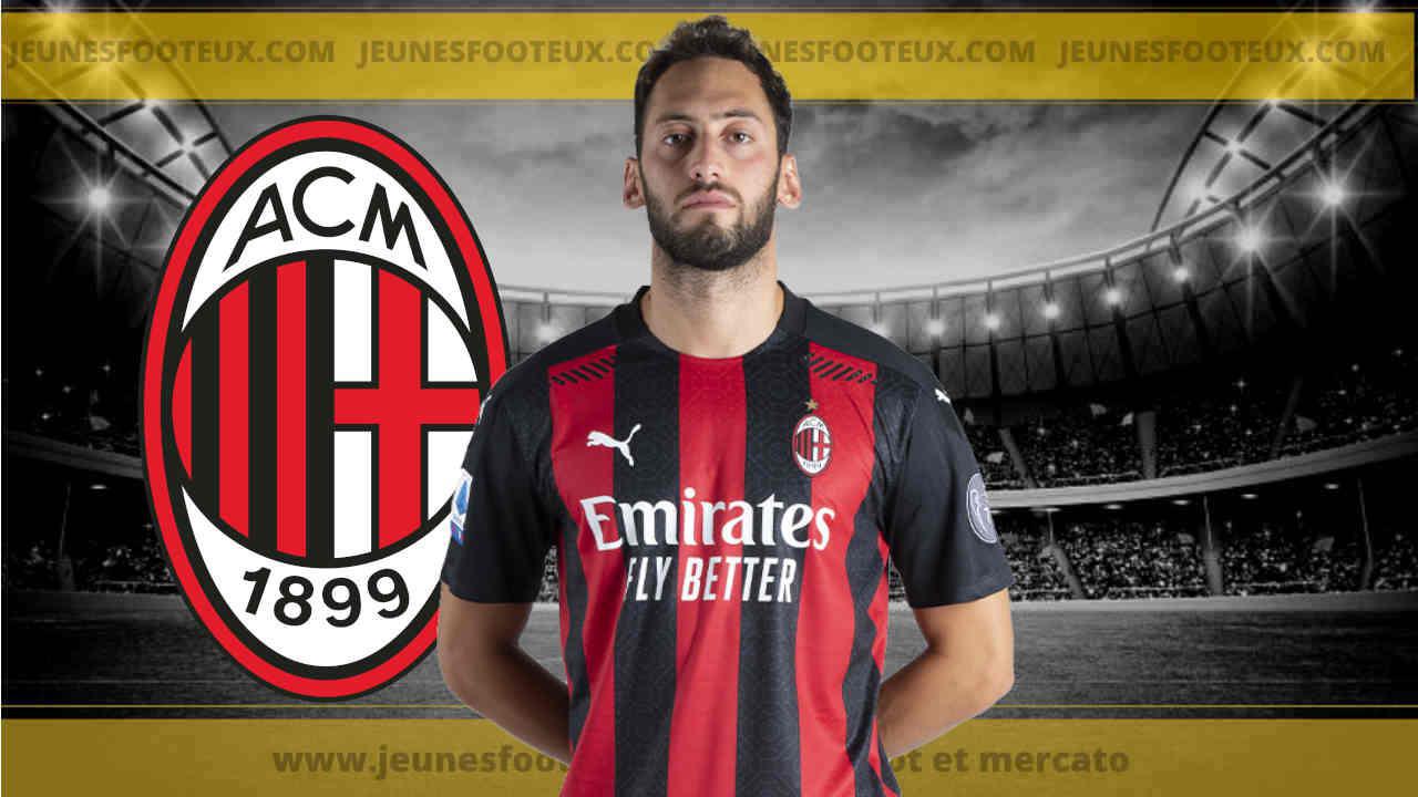 Mercato Inter Milan : Hakan Calhanoglu pour remplacer Christian Eriksen ?