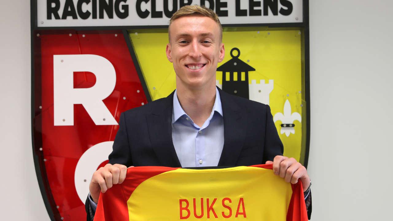 Adam Buksa officiellement un joueur du RC Lens