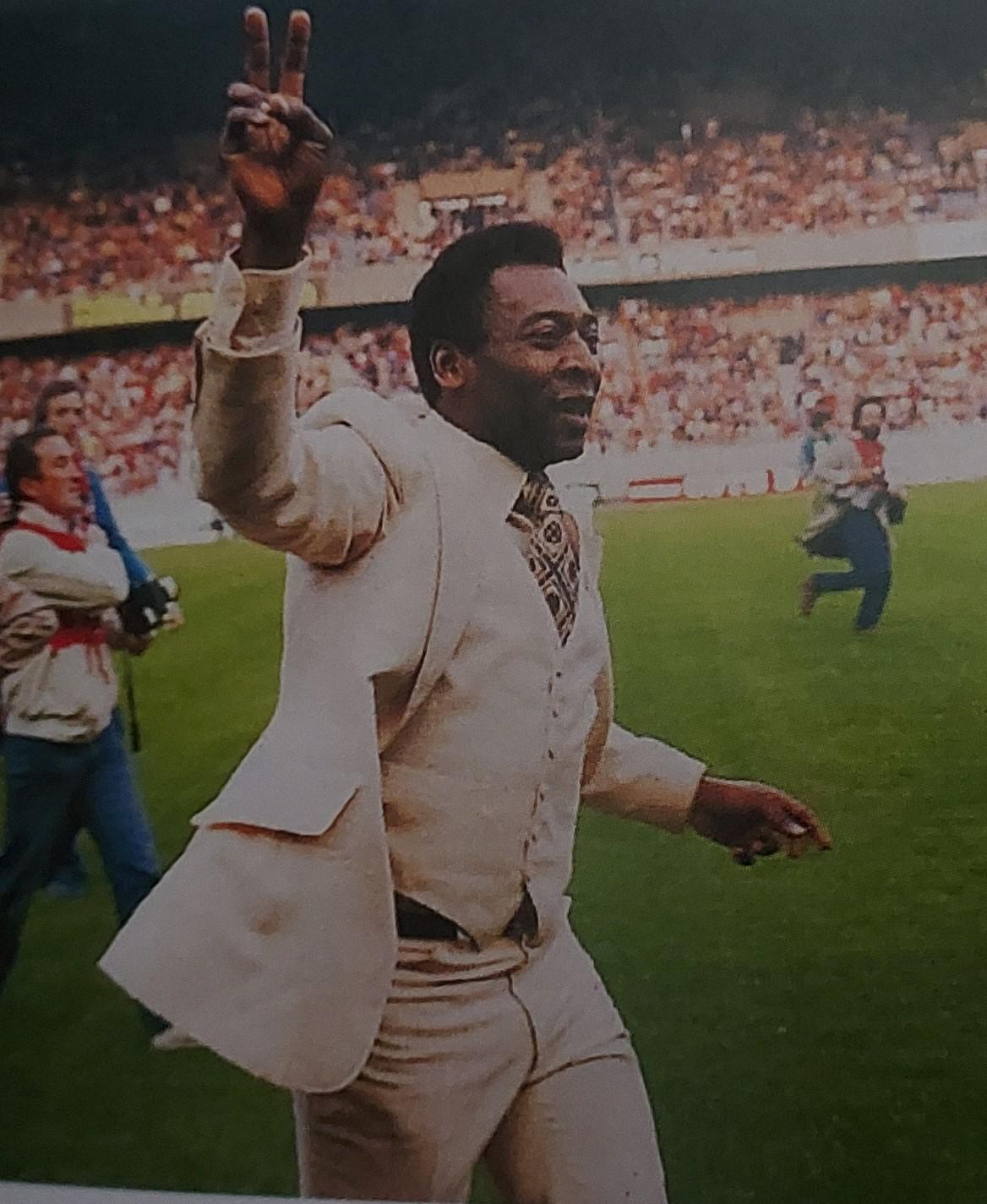 Pelé, comment un gamin des rues était devenu Roi