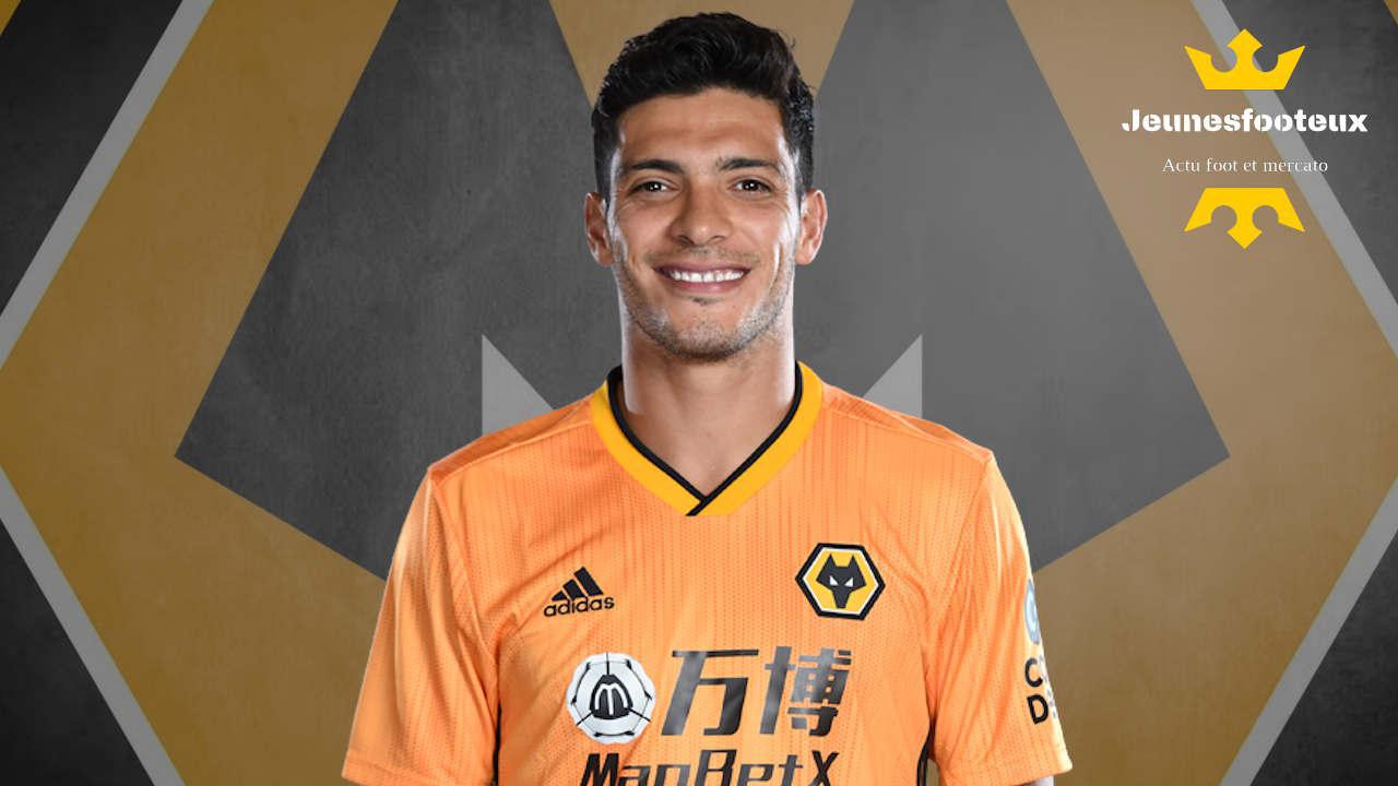 Raul Jimenez (Wolverhampton) prêté au FC Barcelone ?