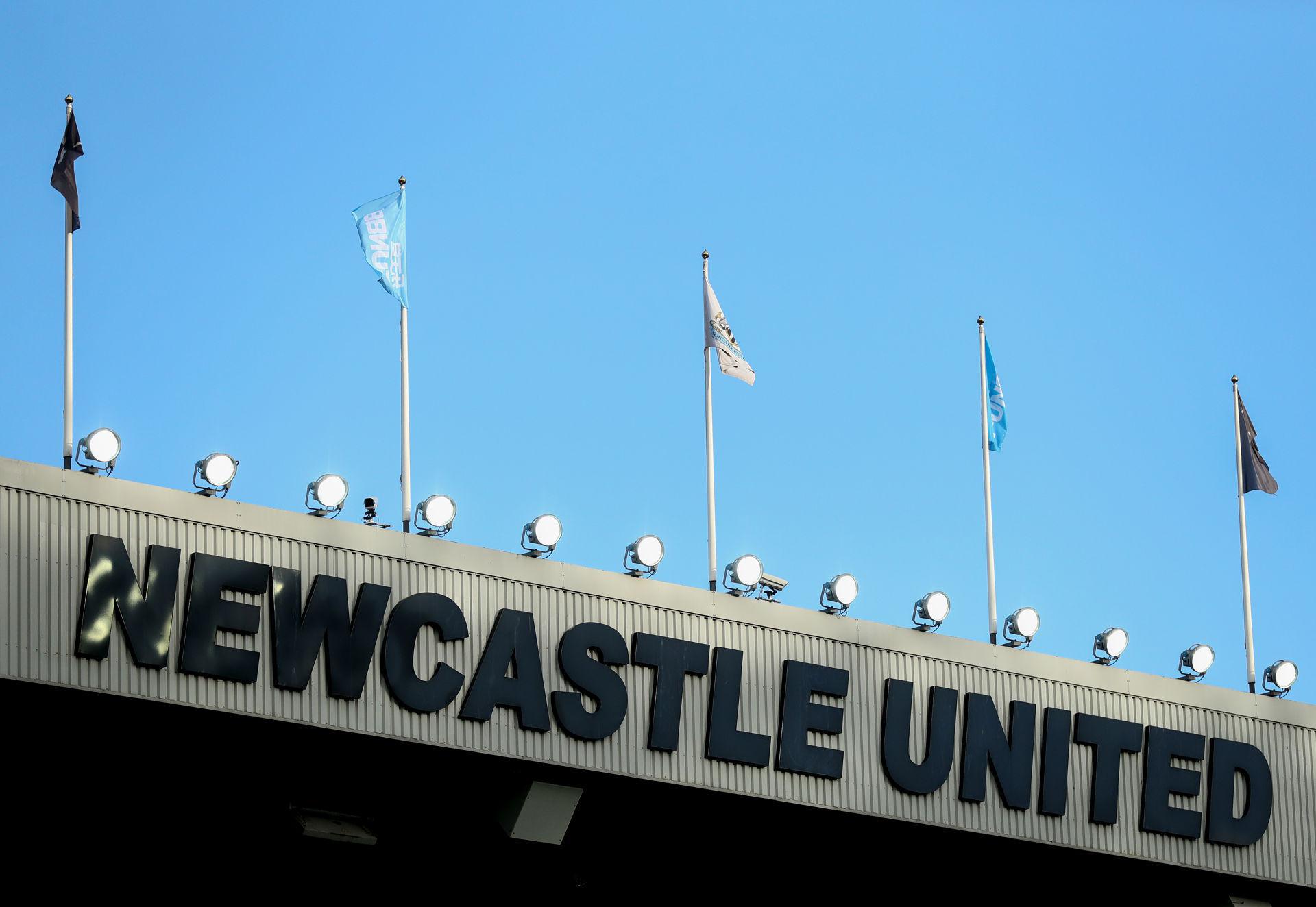 Newcastle envoie 45 millions sur une cible de Chelsea !