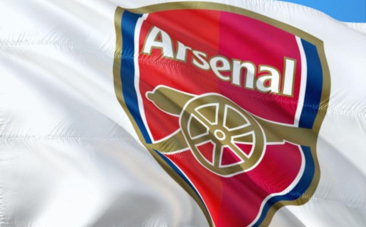 Arsenal piste à Chelsea et met la pression à Caidedo (Brighton) !