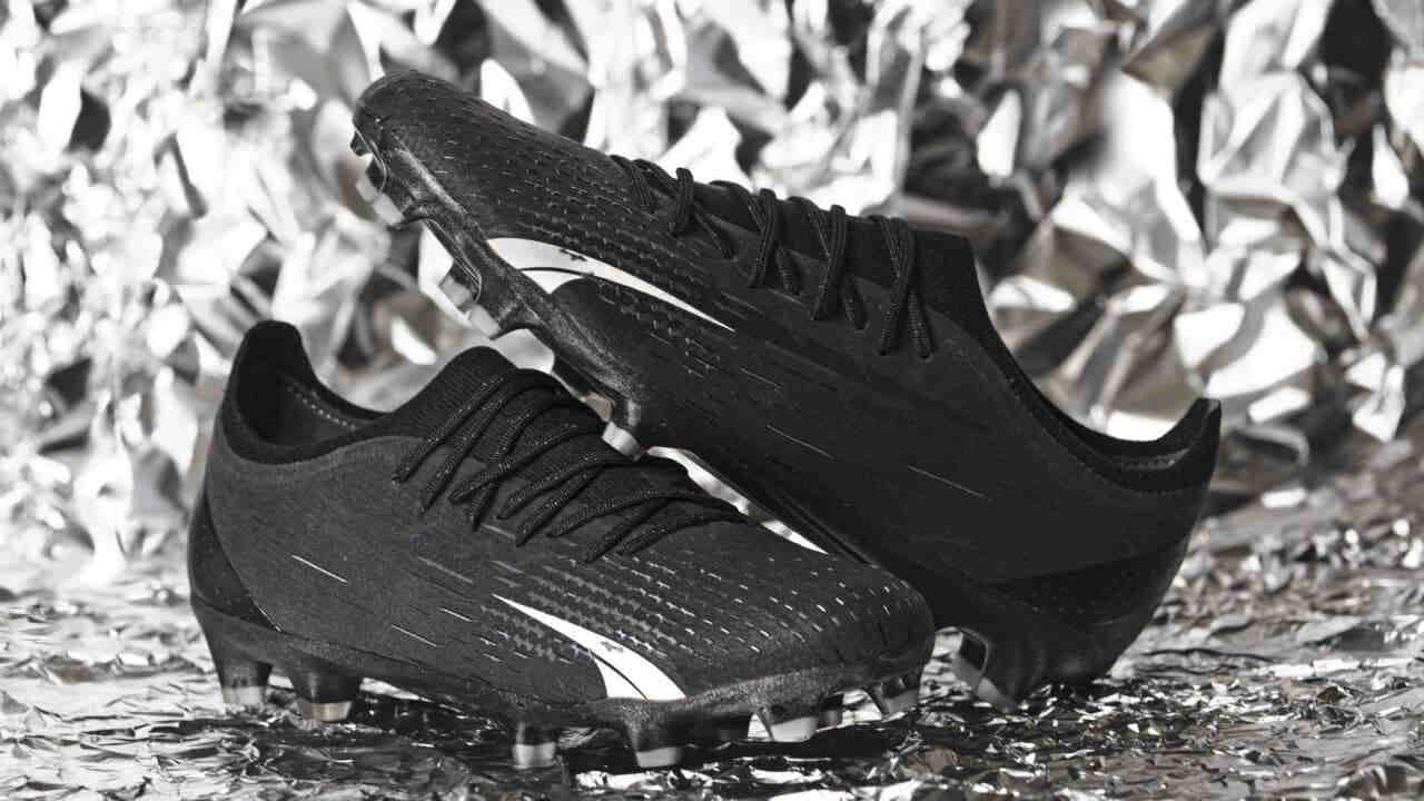 Puma et la version Full Black de ses crampons