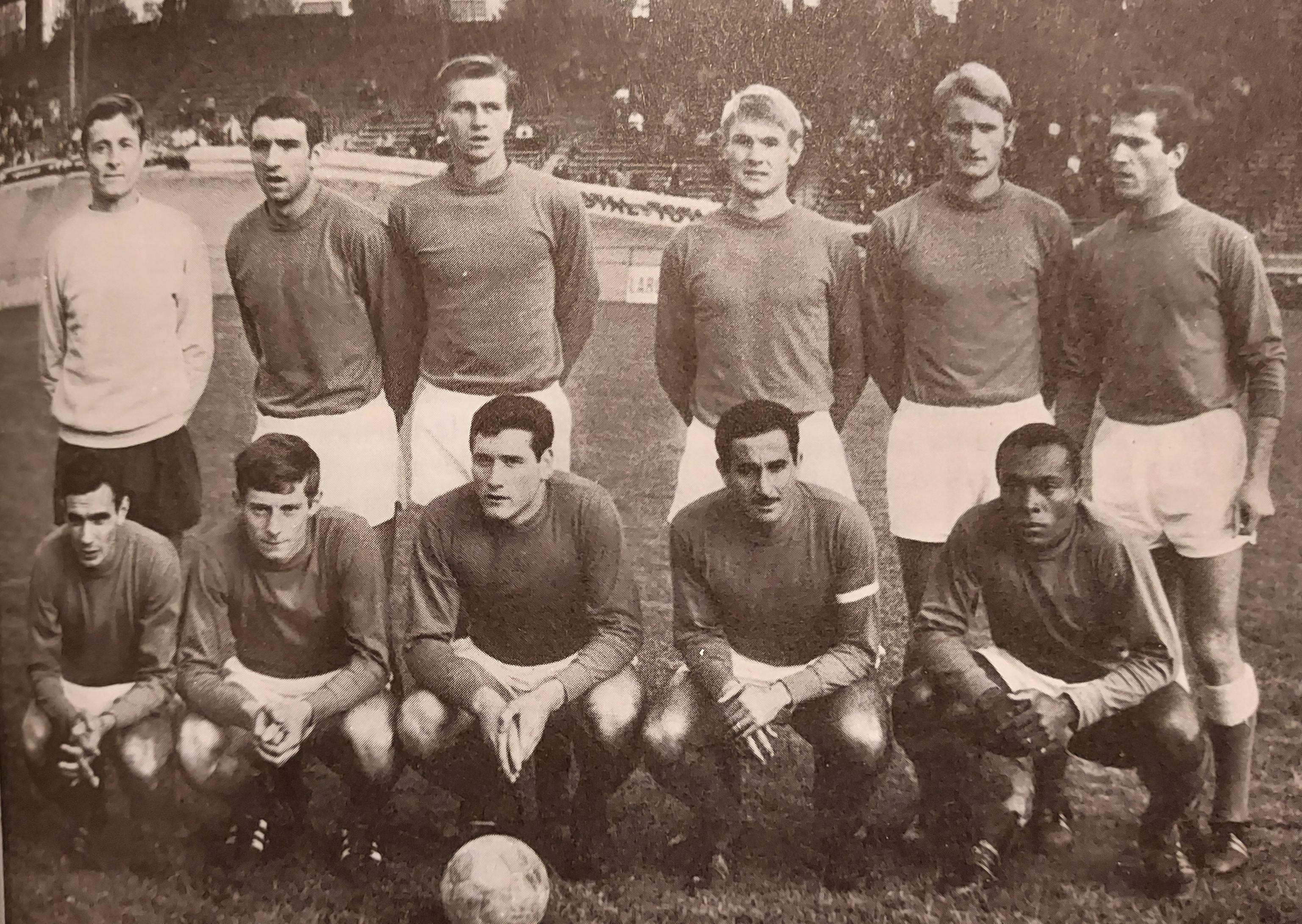 ASSE : adoré à St Etienne et à Nice, il avait marqué 15 buts avec les Bleus. Qui est-il ?