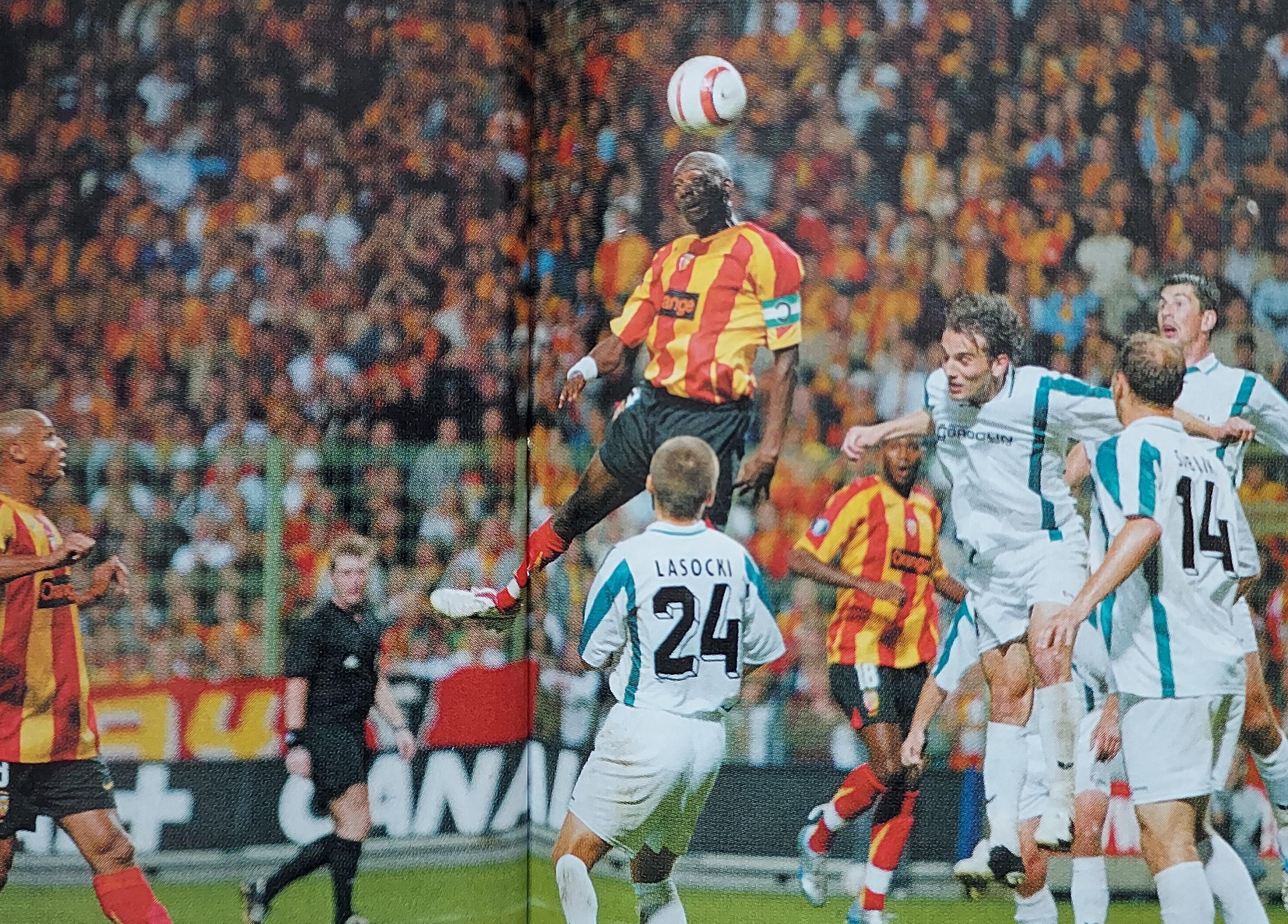 Passé par le RC Lens, l'OM, l'OL et Bordeaux, il compte 44 sélections en Bleus. Qui est-il ?
