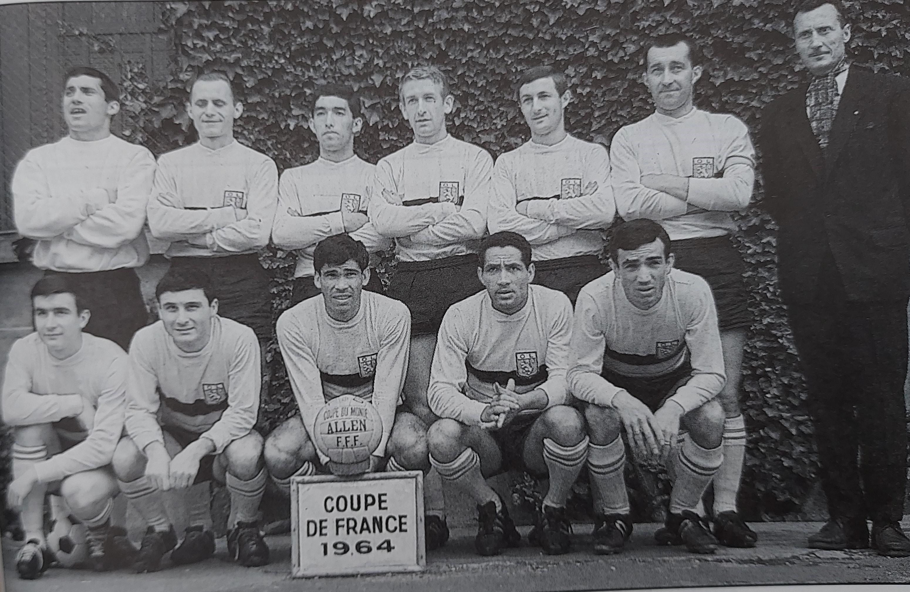 PSG, OM, OL : passé par Lyon, Marseille et le Paris SG, il compte 48 sélections en Bleus. Qui est-il ?