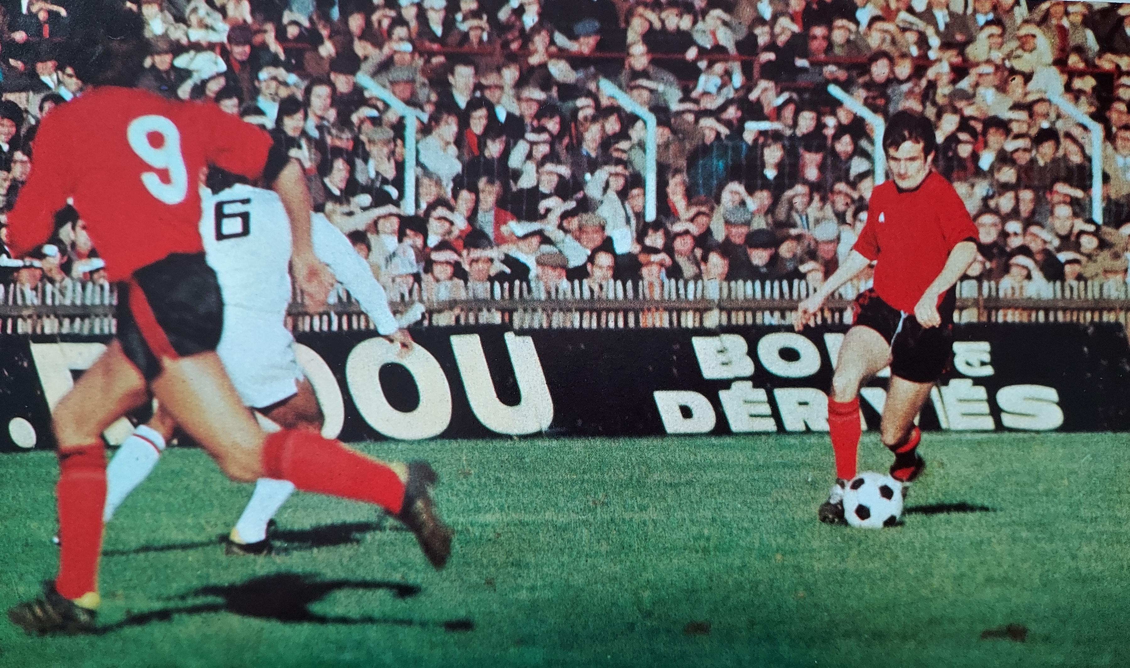 Adoré à Guingamp, Laval, Rennes et Brest, ce Breton compte 2 sélections en Equipe de France !