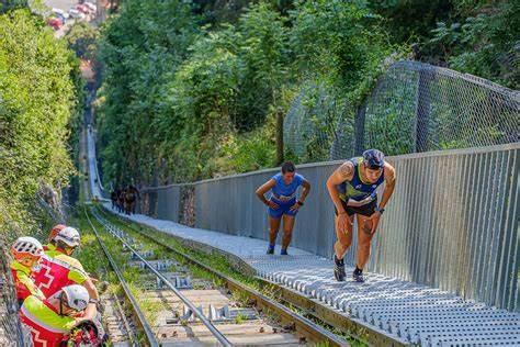 Presentació de la 7a edició de la vertical de Montserrat Presentació de la 7a edició de la vertical de Montserrat