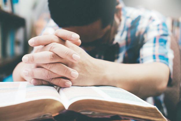 Permanecer firmes en la fe y estar alerta frente a ... Permanecer firmes en la fe y estar alerta frente a ...