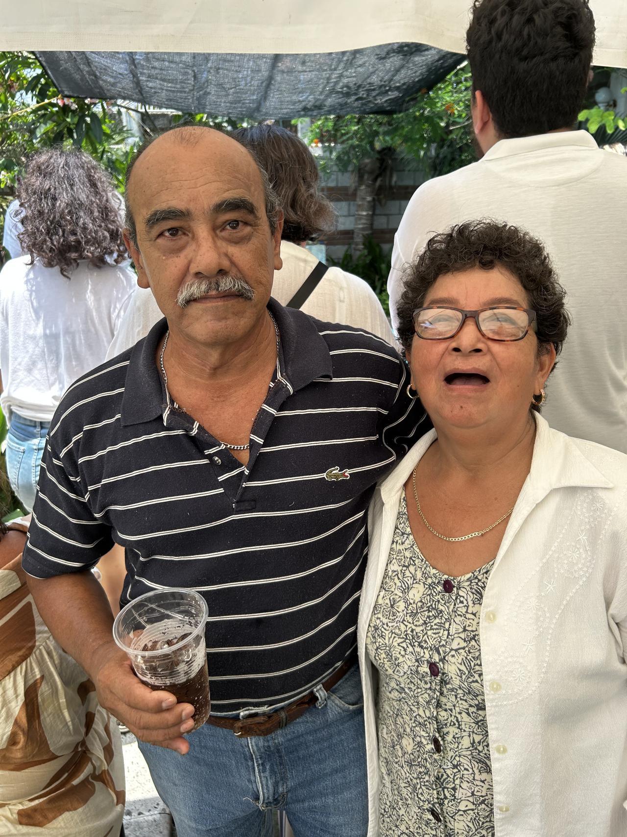 Invitados: Fam. Ruiz