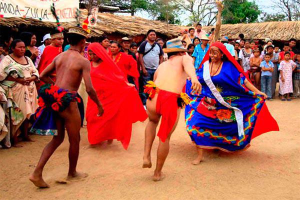 Ferias y Fiestas (portuguese)