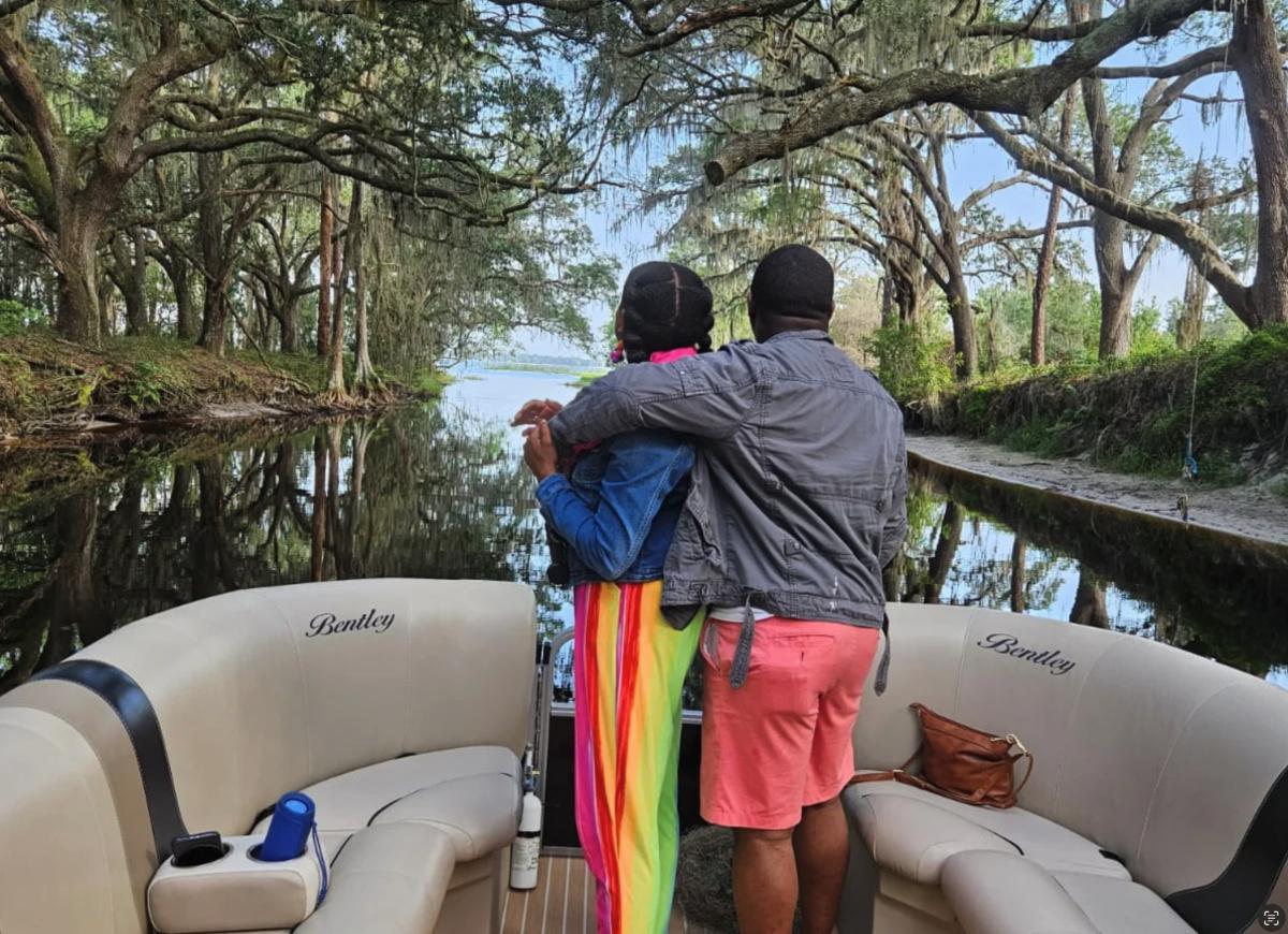 New Dawn Boat Tours New Dawn Boat Tours