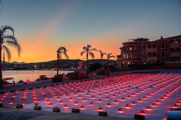 Droni Light Show - Anteprima con 350 droni (Inizio ore 22.00) Droni Light Show - Anteprima con 350 droni (Inizio ore 22.00)