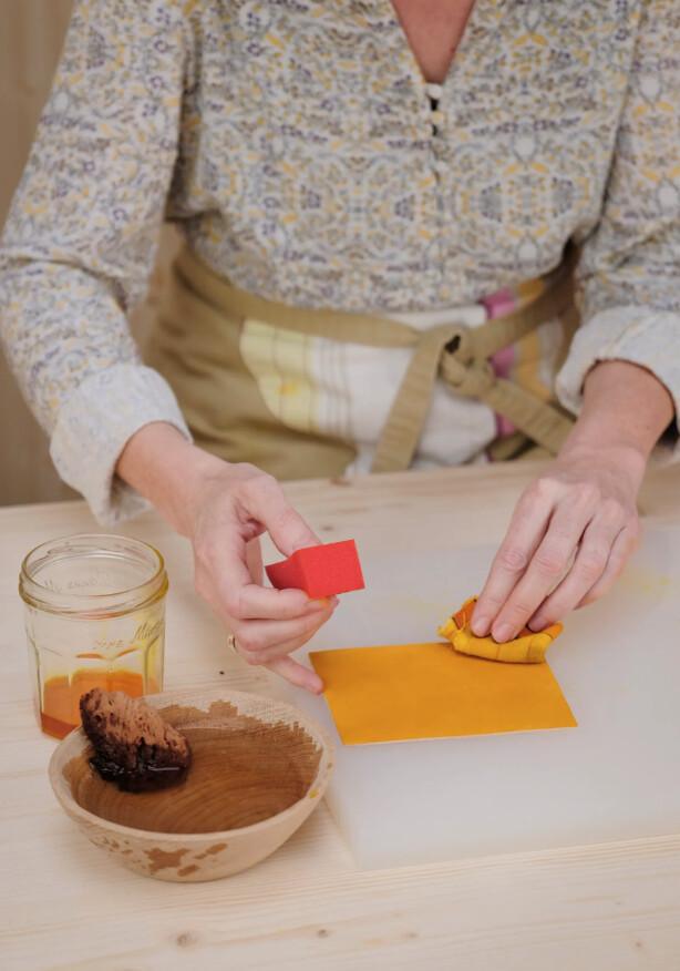 🧵 Fabrique ton porte-clés en cuir avec Élise 🧵 Fabrique ton porte-clés en cuir avec Élise