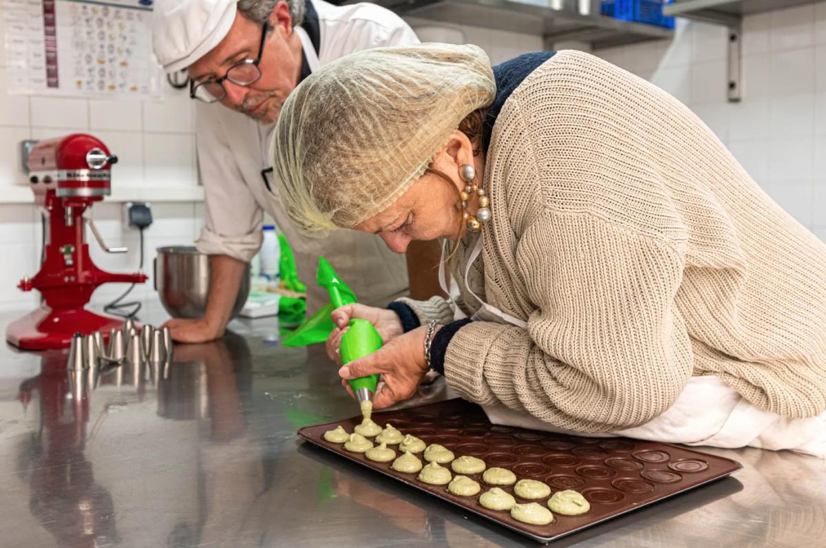 🍬 Réalisez vos macarons avec Olivier 🍬 Réalisez vos macarons avec Olivier