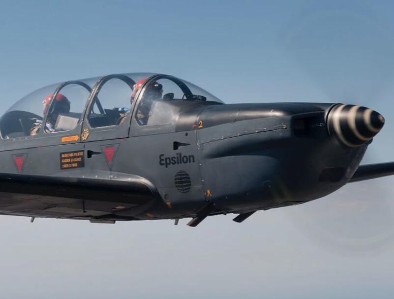 🛩️ Vol en avion chasseur Epsilon à La Roche-sur-Yon 🛩️ Vol en avion chasseur Epsilon à La Roche-sur-Yon